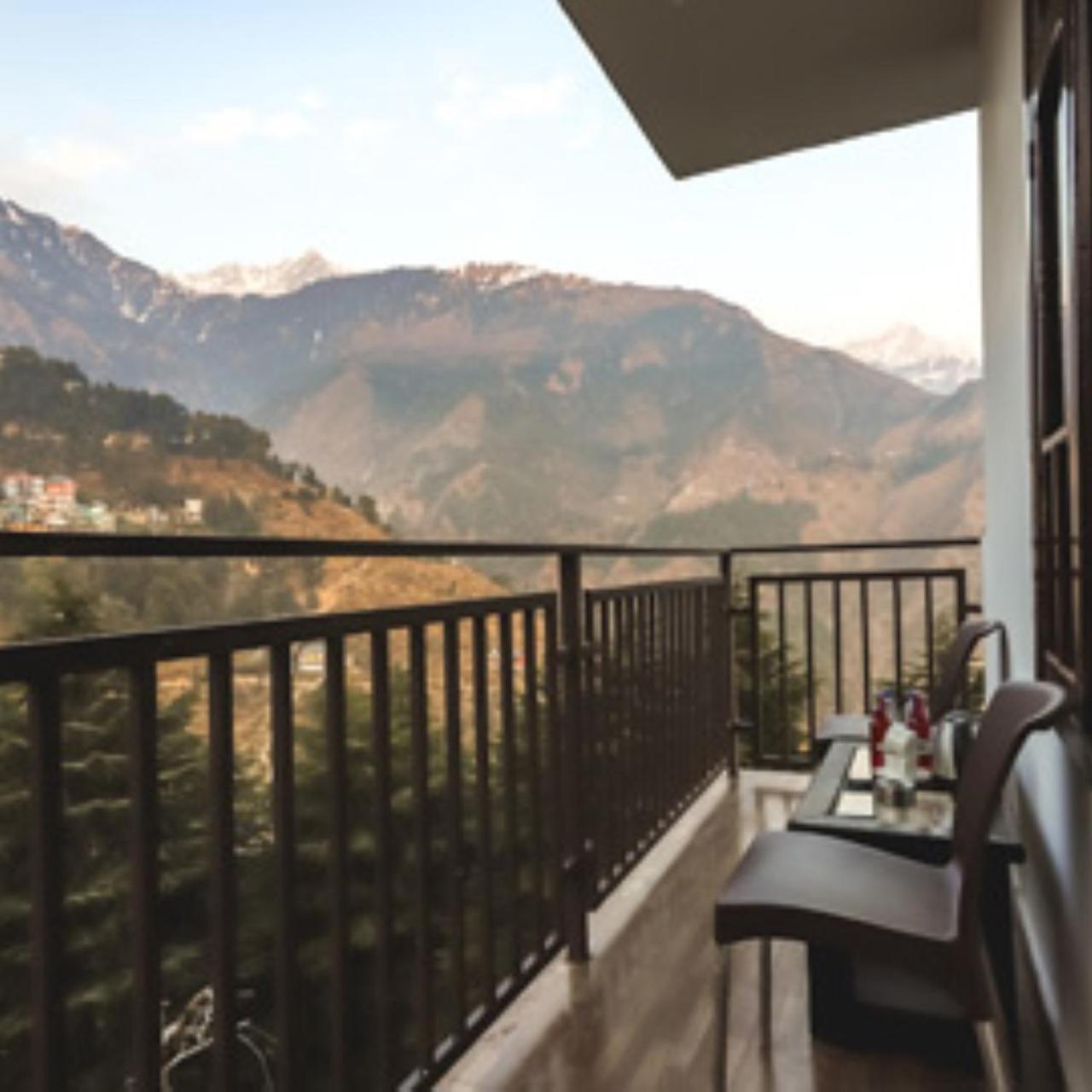 Hotel Holiday Hill, Near Mall Road, Mcleodganj# Parking#Restaurant Dharamshala Exterior foto